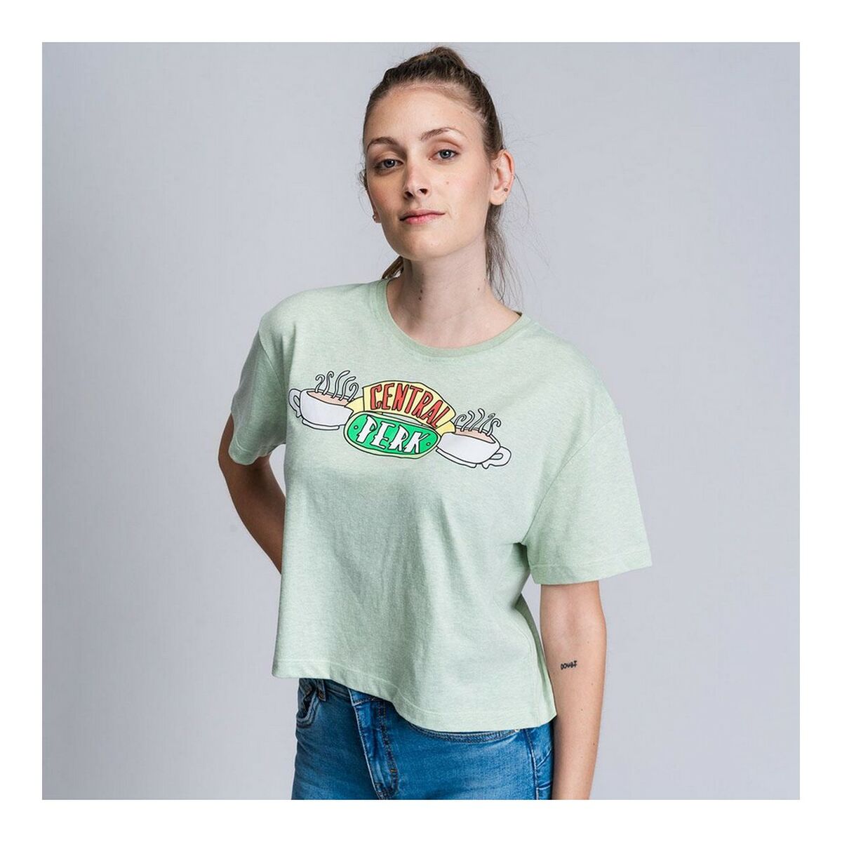 Women's Friends Short Sleeve T-Shirt Light Green-4