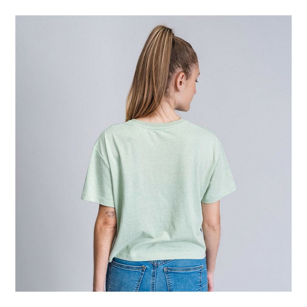 Women's Friends Short Sleeve T-Shirt Light Green-5