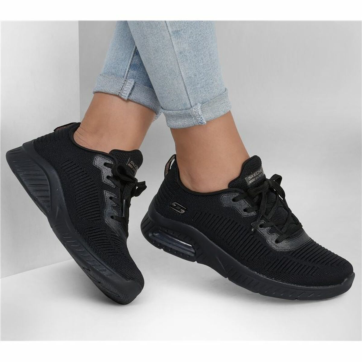 Повсякденне жіноче взуття Skechers Squad Air - Close Чорний-2