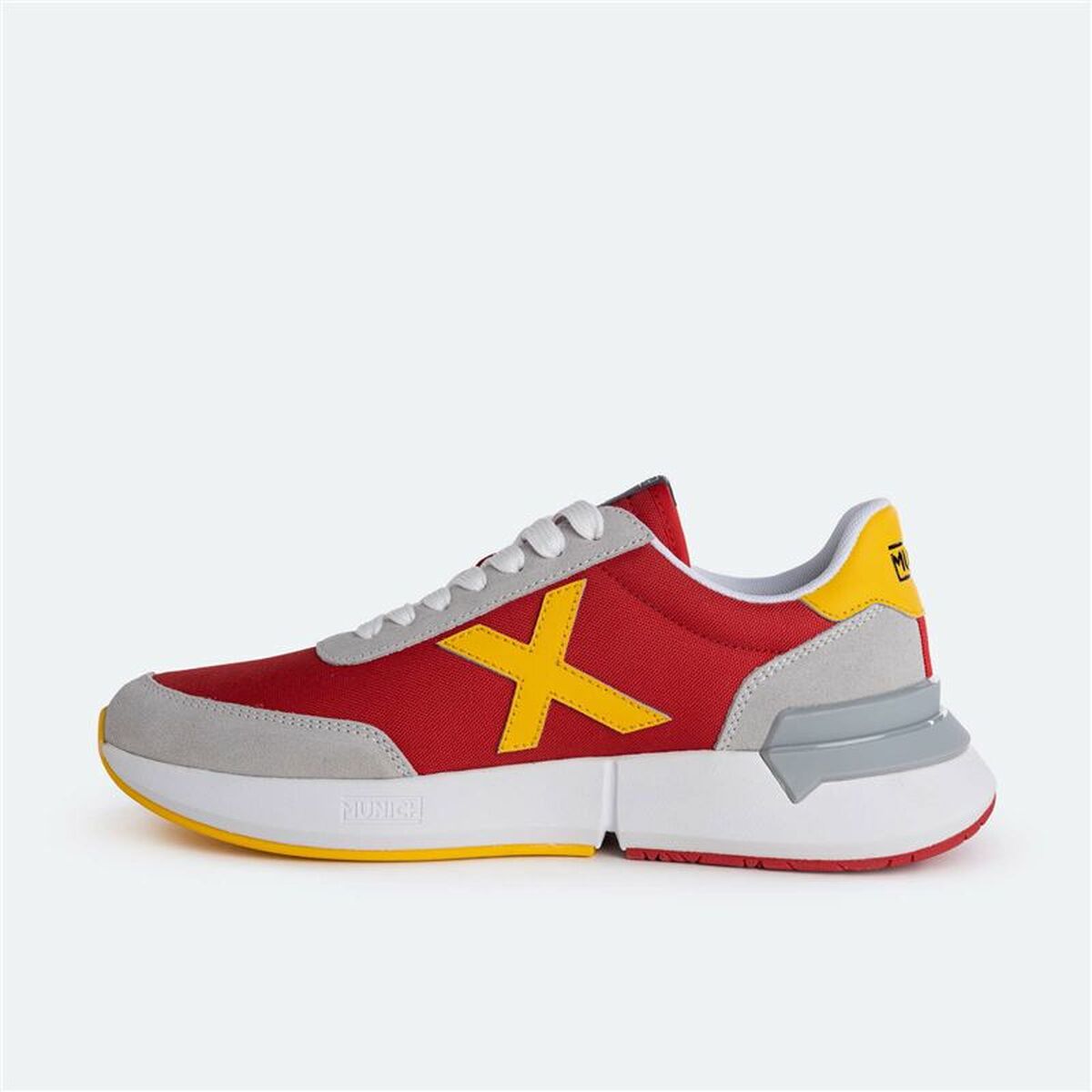 Munich Versus España Sneakers Red Unisex-5