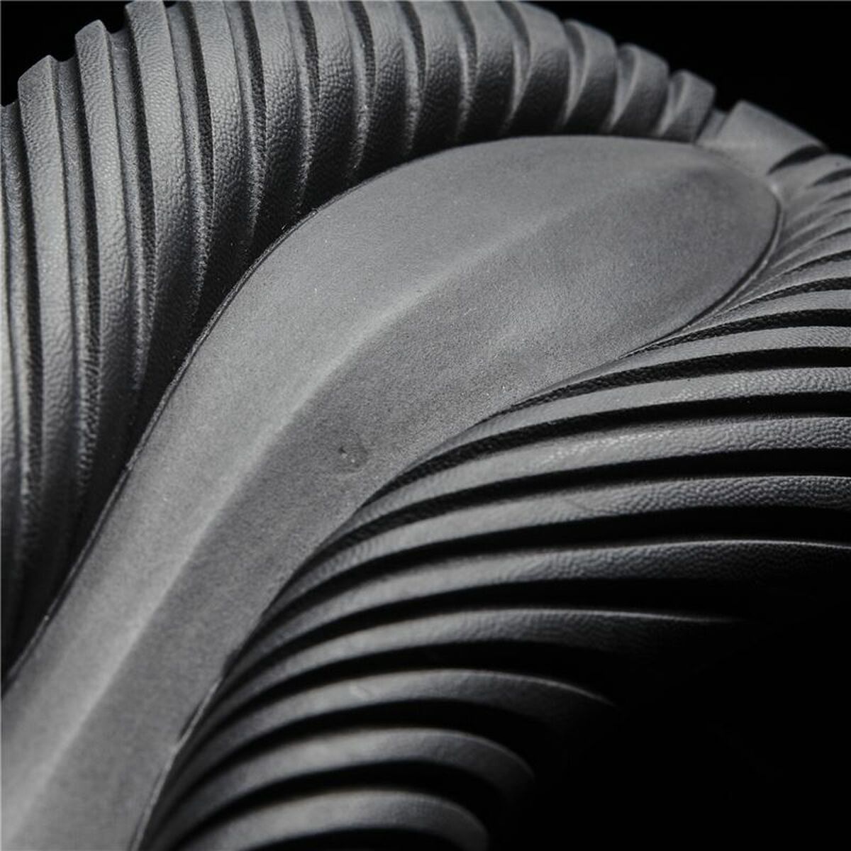 Мужские спортивные кроссовки Adidas Originals Tubular Radial Чёрный-3