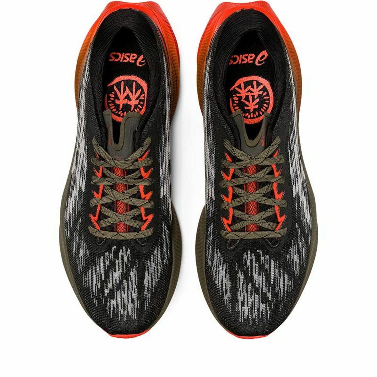 Мужские спортивные кроссовки Asics Novablast 3 TR Красный-4