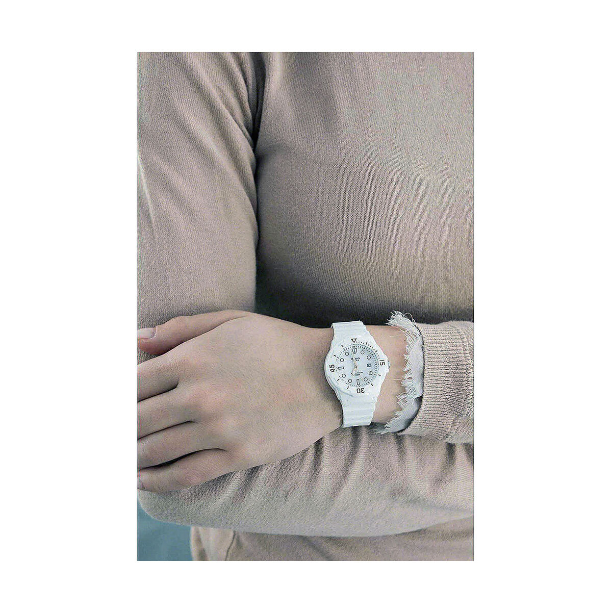 Casio LRW-200H-7E2VEF Kadın Saati (Ø 34 mm)-6