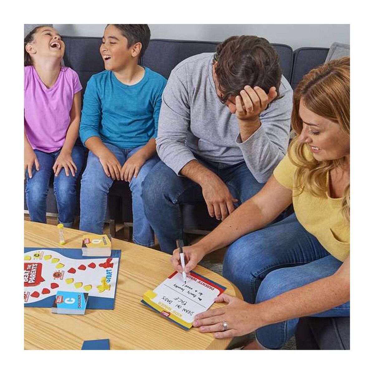 Настольная игра Spin Master Hijos vs Padres 206 Предметы 26,99 x 26,99 x 5,4 cm-4