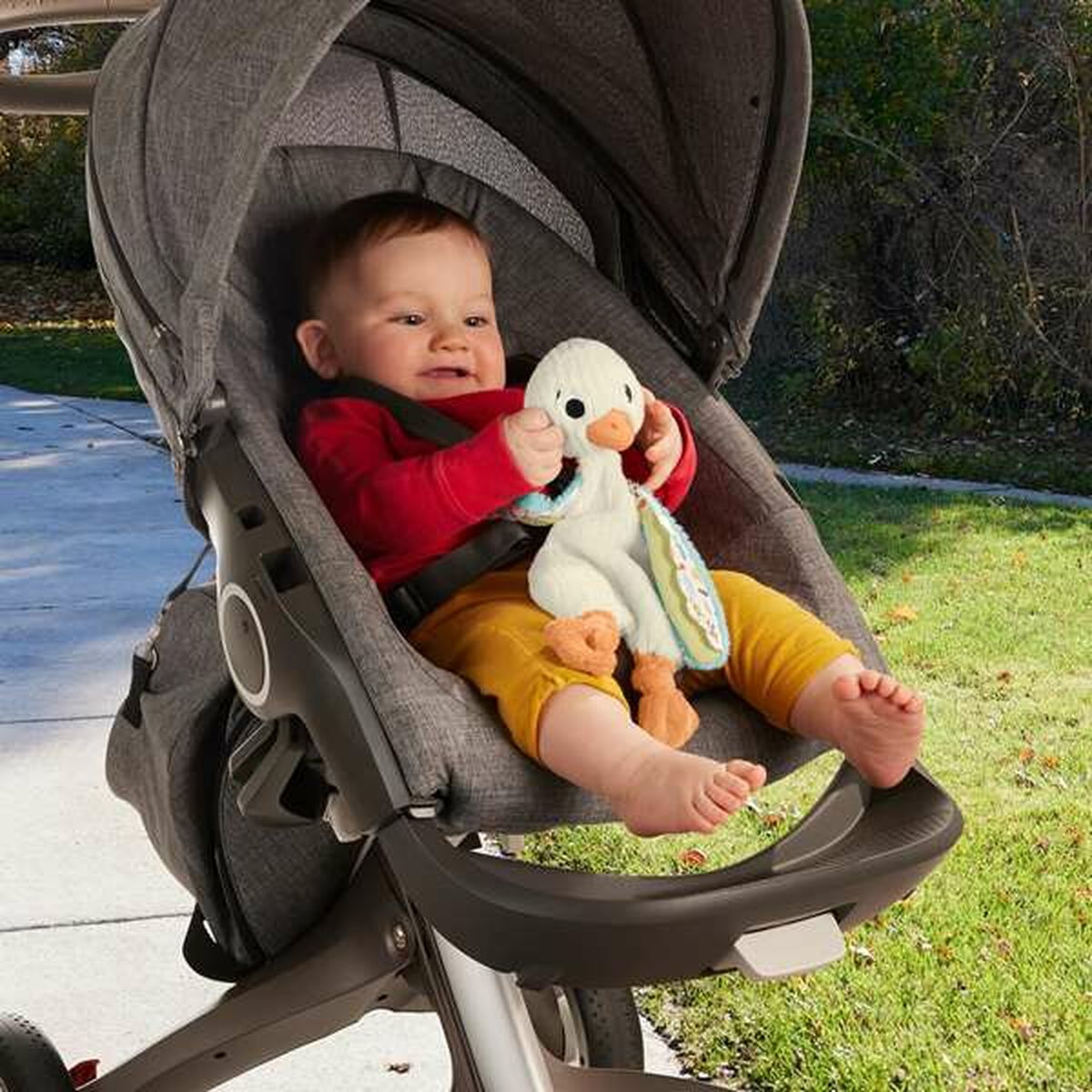 Плюшевая погремушка Mattel Oca Lovey-3