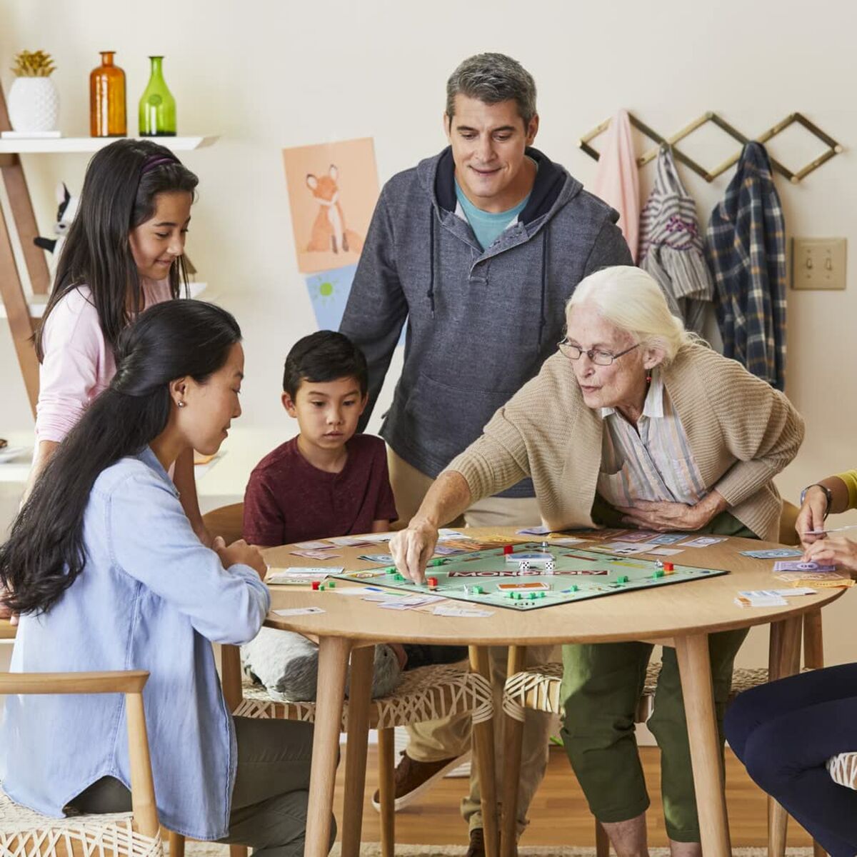 Настольная игра Hasbro Monopoly Clasico Madrid ES-6