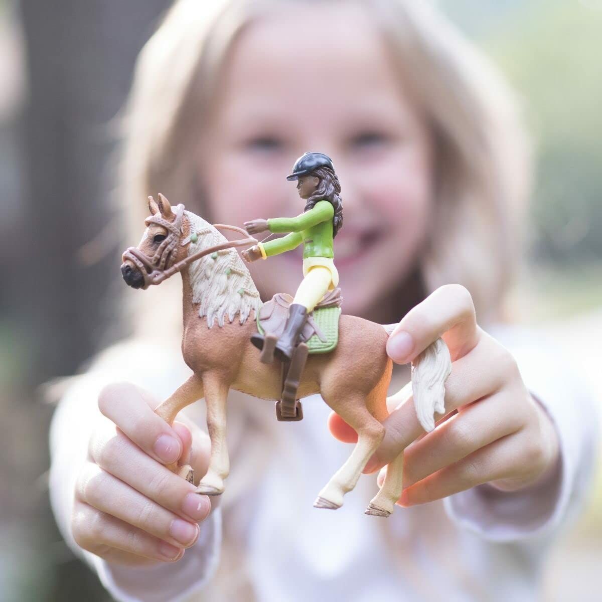 Показатели деятельности Schleich Sarah & Mystery-3