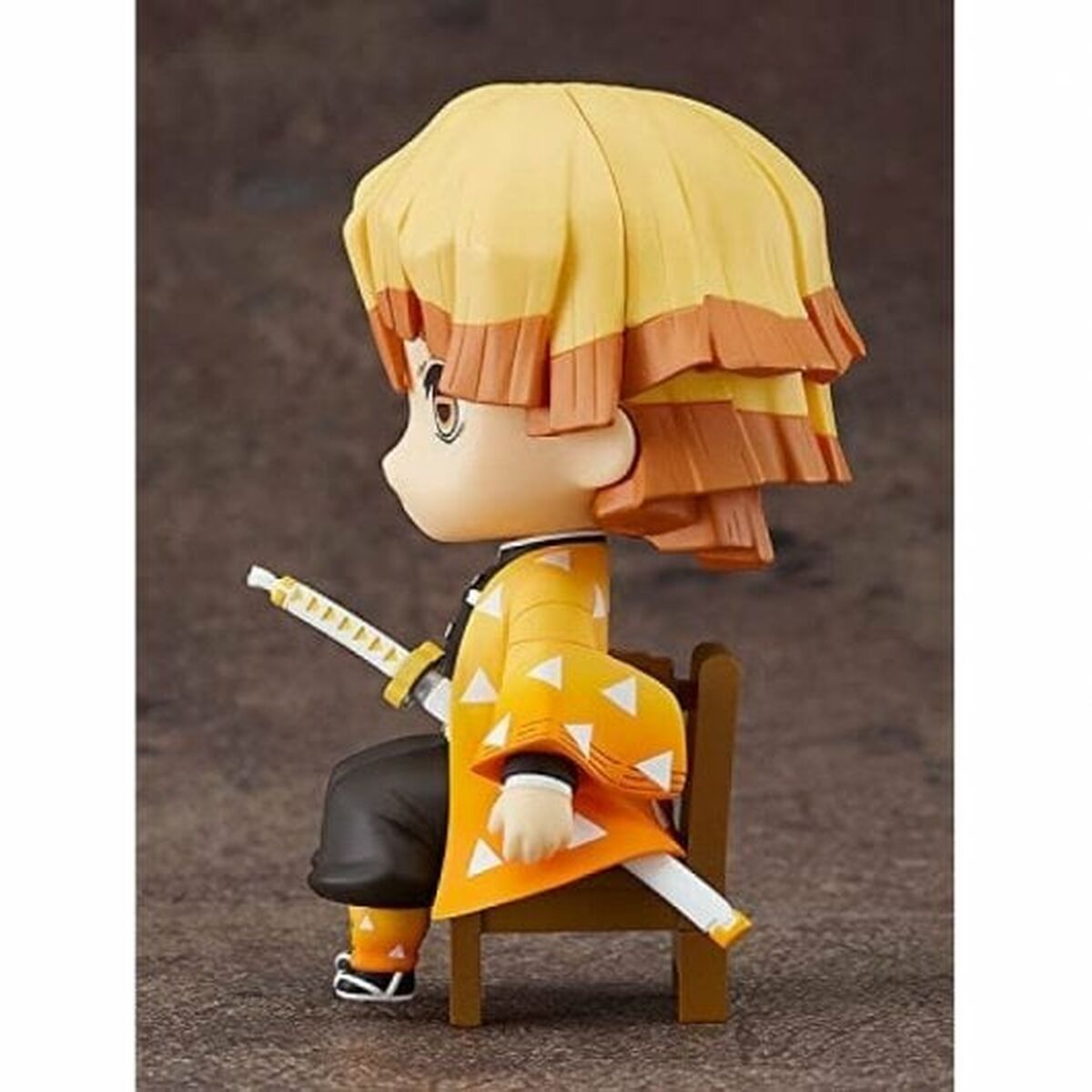 Показатели деятельности Good Smile Company Zenitsu Agatsuma Kimetsu-4