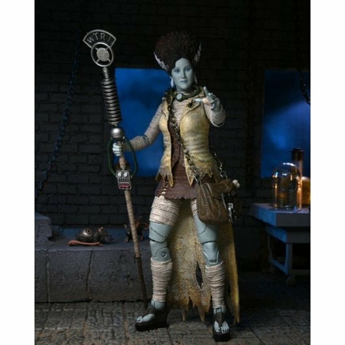 Показатели деятельности Monsters Neca April Bride Frankenstein-2