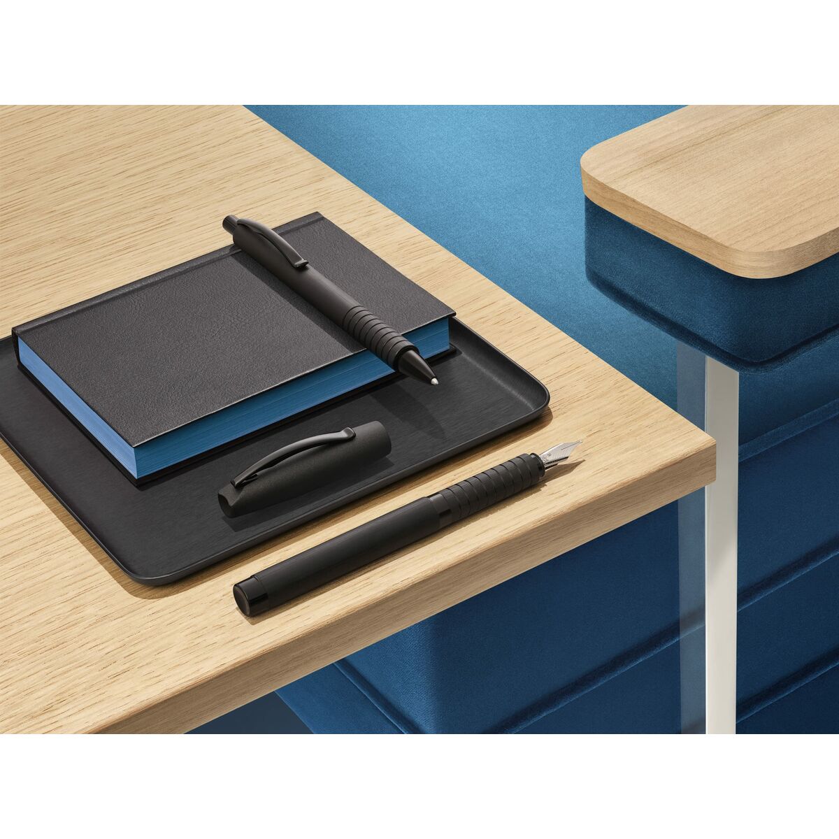 Ручка Faber-Castell Essentio B Матово-черный-4