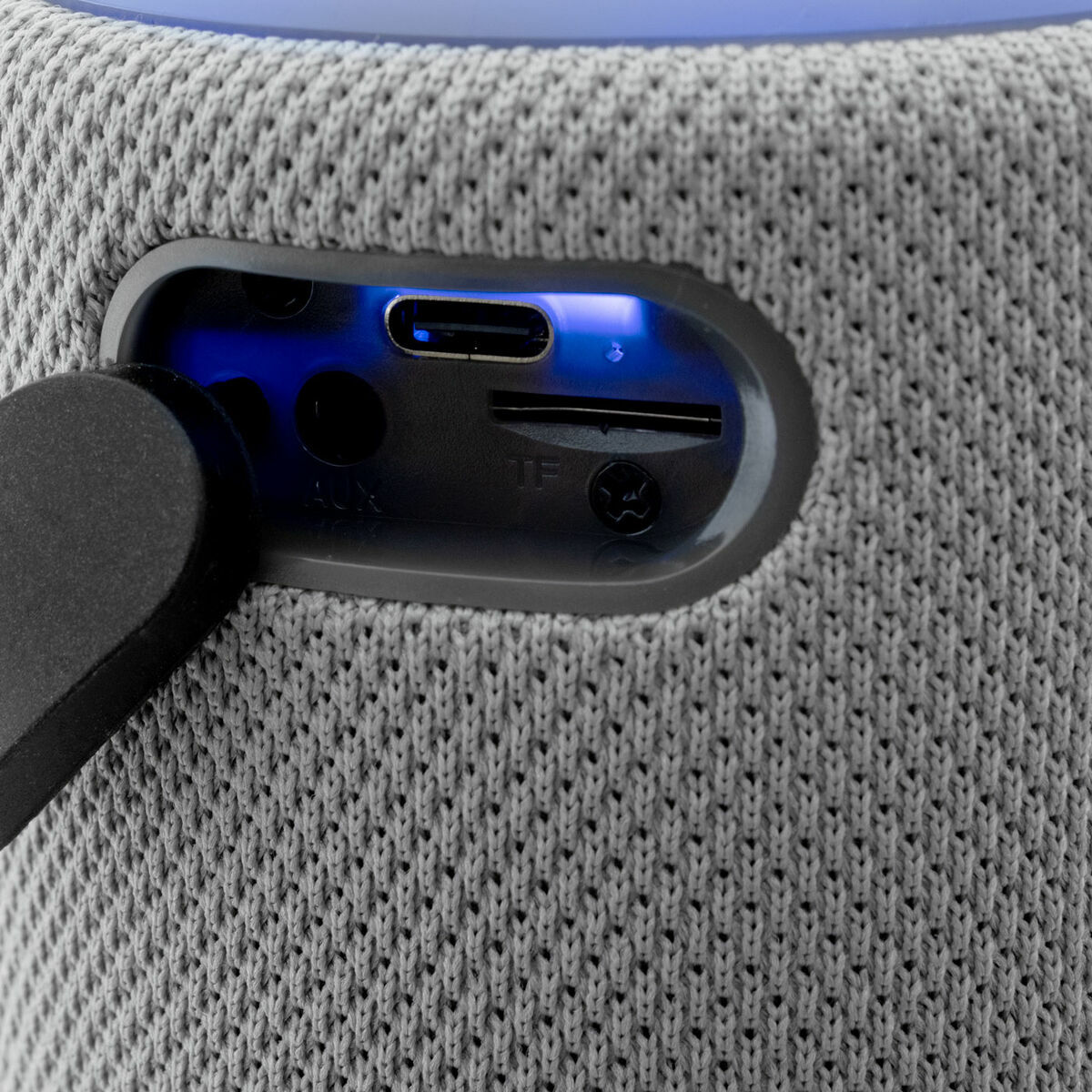 Портативный Bluetooth-динамик CoolBox COO-BTA-G232 Серый 14 W-4