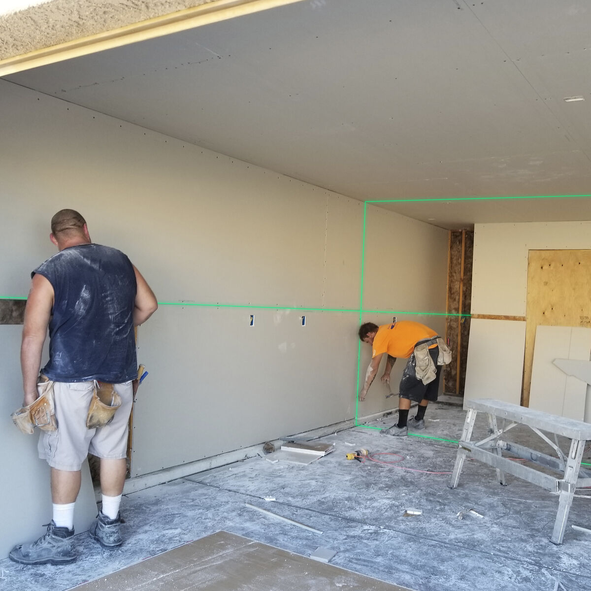 Лазерный уровень Ferrestock 30 m-7