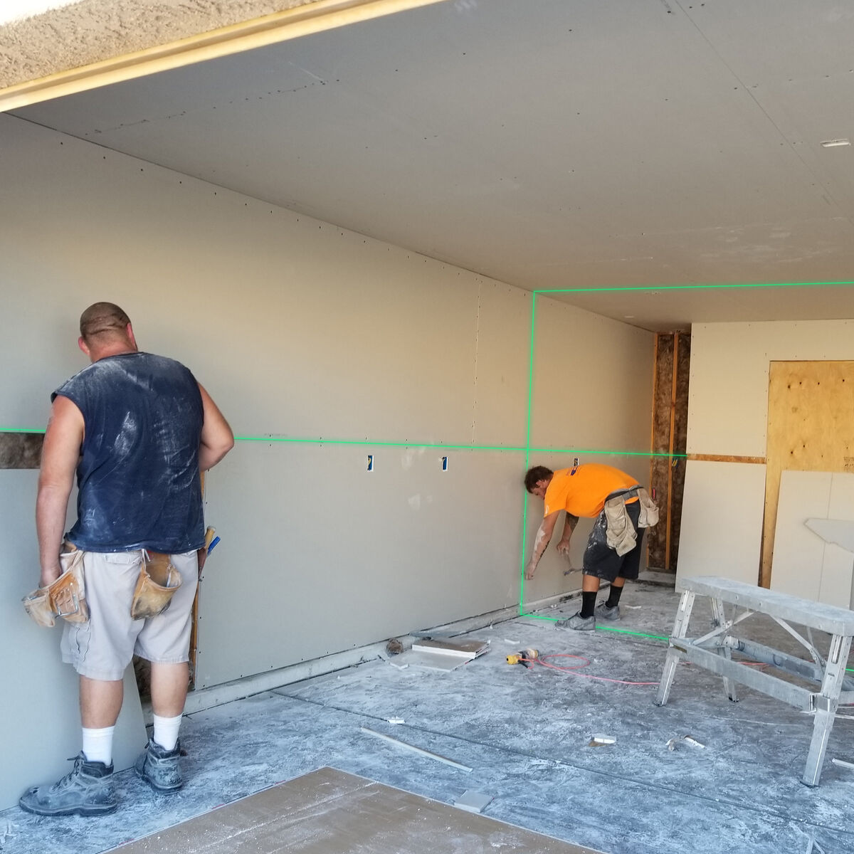 Лазерный уровень Ferrestock 3D 30 m-4