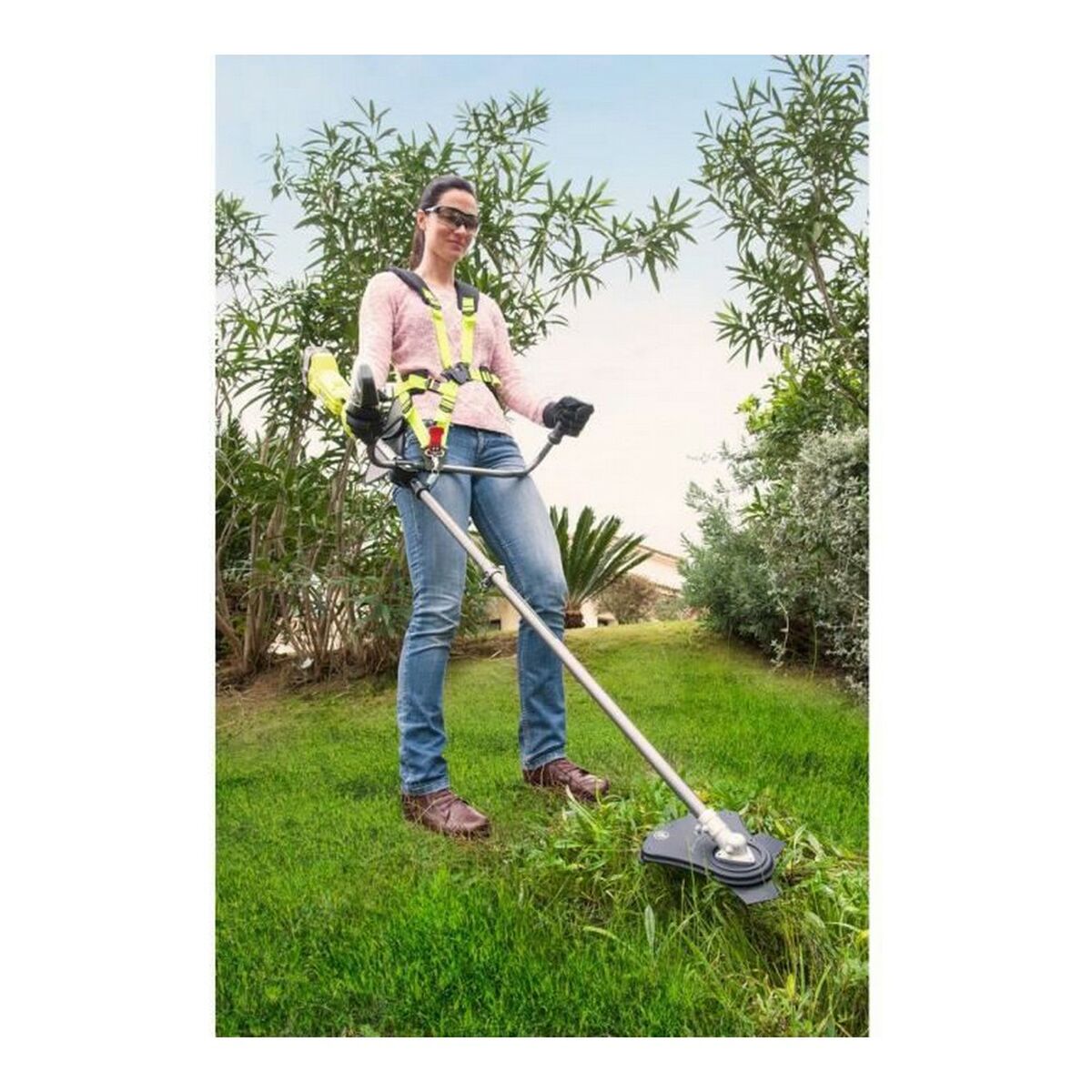 Ryobi akülü çim biçme makinesi-2