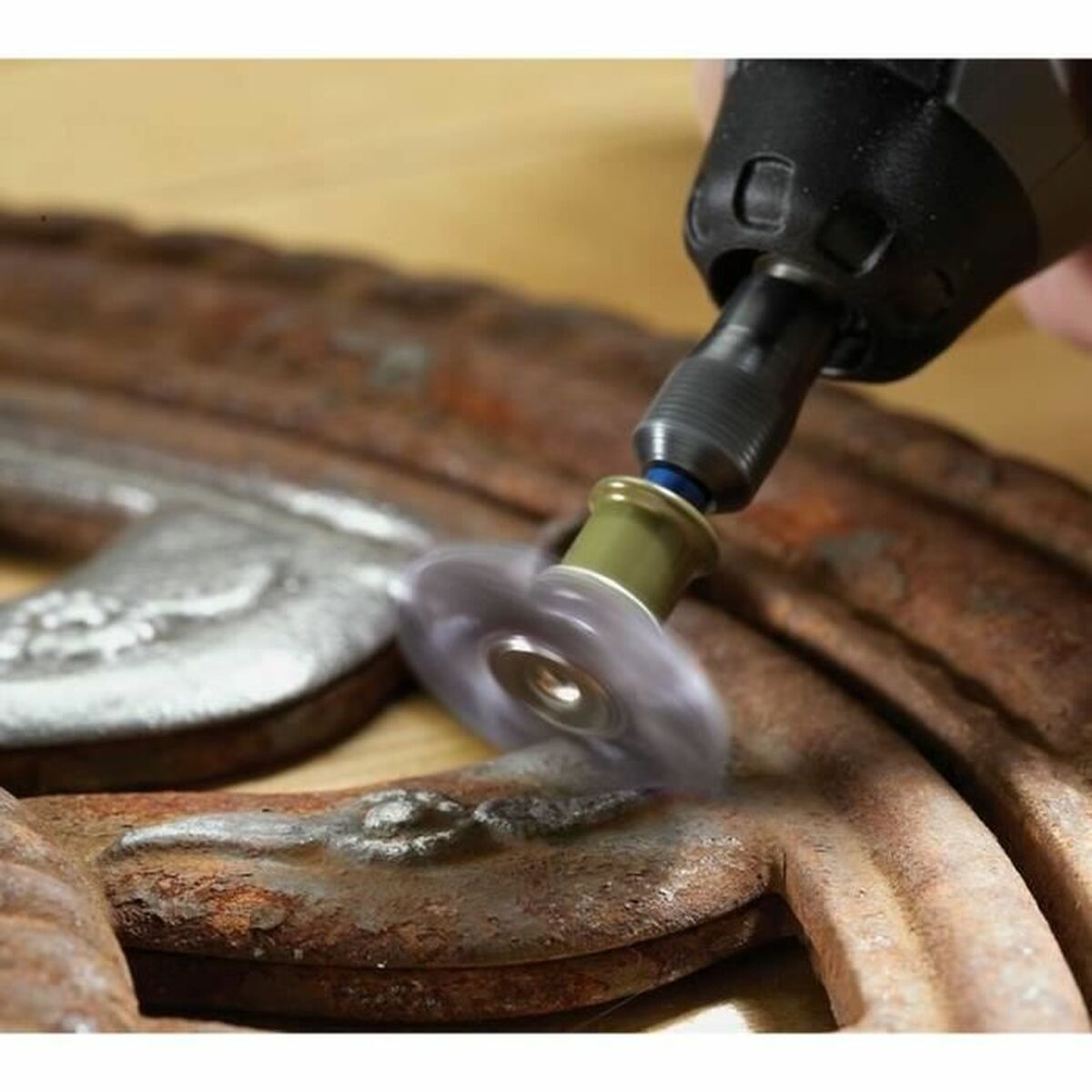 Dremel Speedclic ýalpyldawuk disk çarçuwasy-2