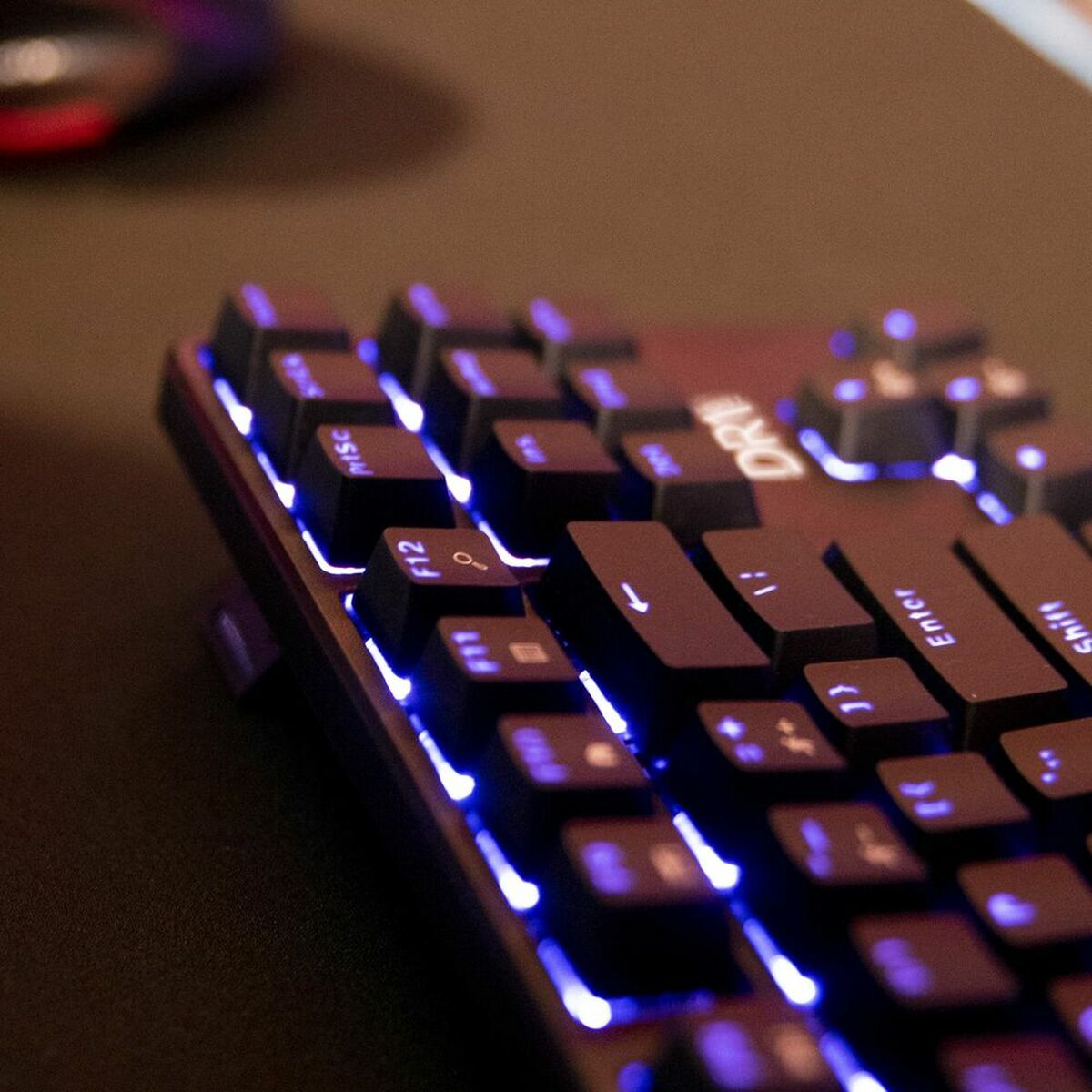 Игровая клавиатура Gaming DR1TECH DR10031 Чёрный RGB QWERTY (Пересмотрено A)-2