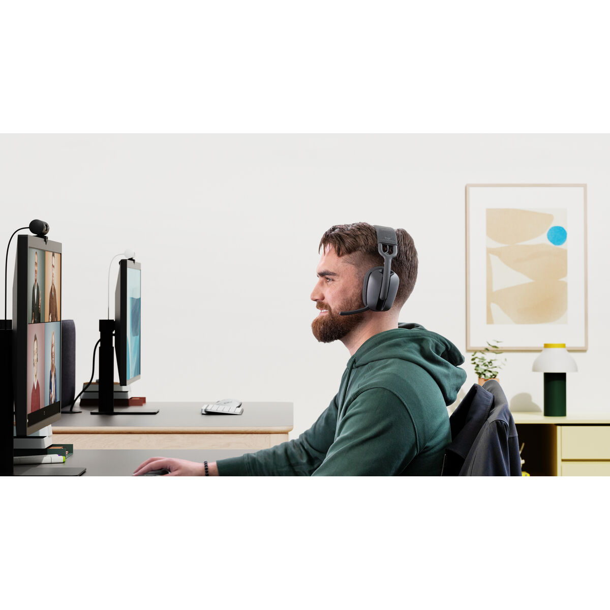 Bluetooth-наушники Logitech Zone Vibe-5