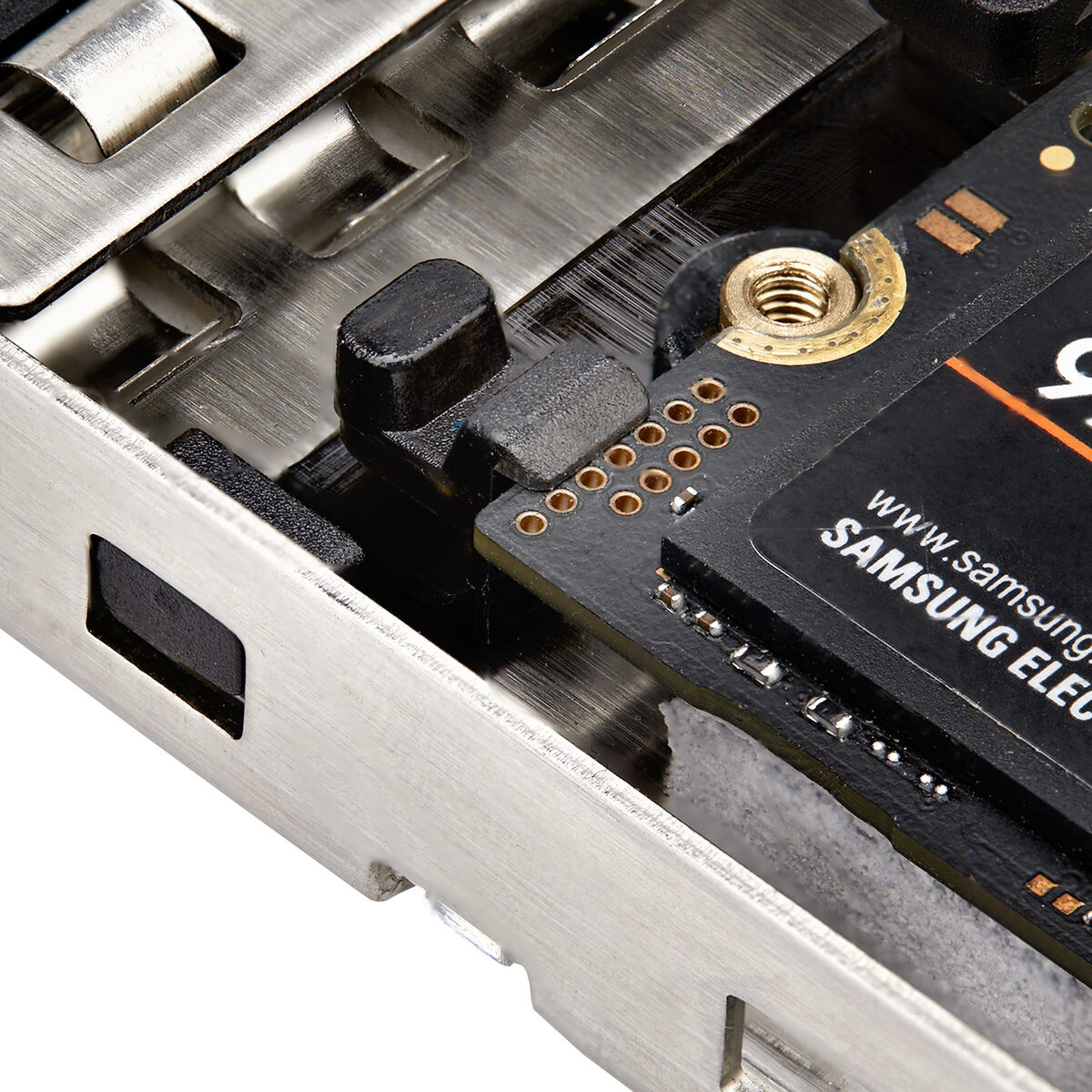 Карта PCI SSD M.2 Startech M2-REMOVABLE-PCIE-N1-2