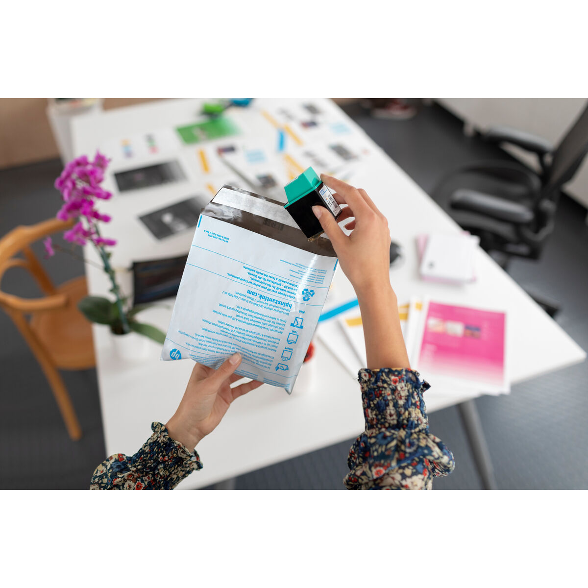 Cartridge with original ink HP CN684EE Black-4