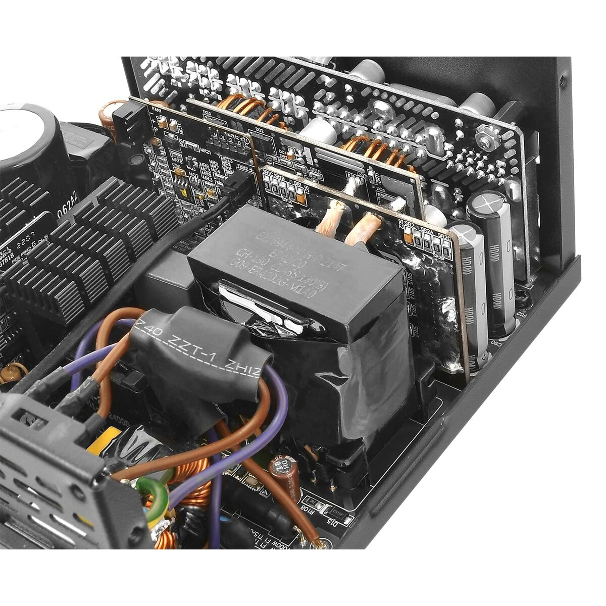 Источник питания THERMALTAKE Toughpower GF3 850 W 80 Plus Gold-4
