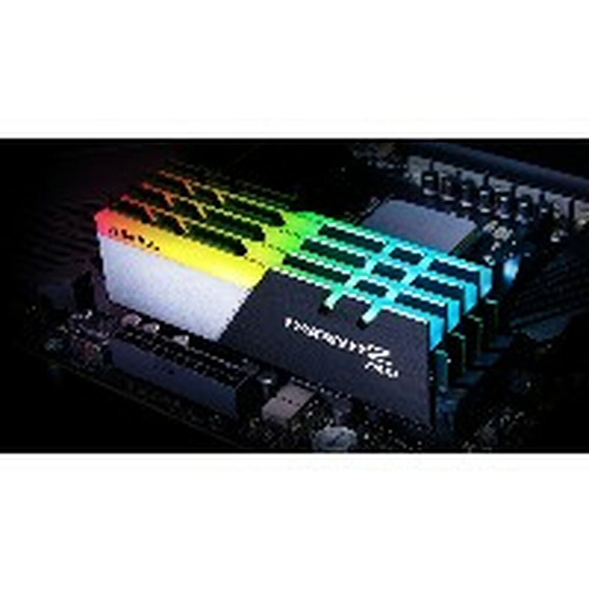 Память RAM GSKILL DIMM 16 Гб CL18-7