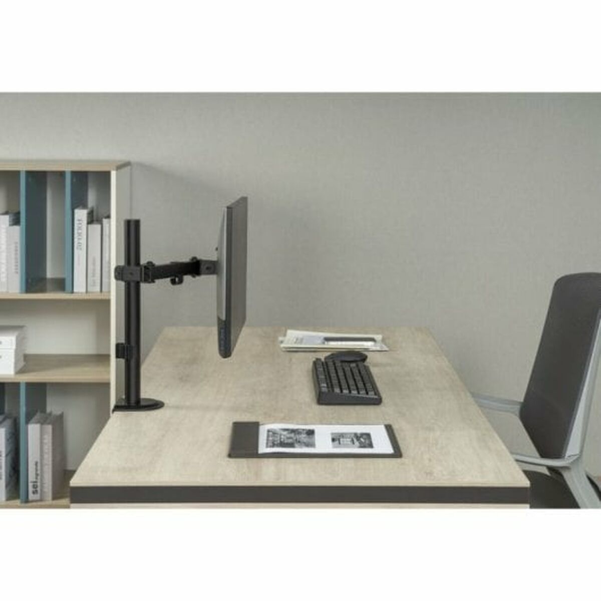 Настольная подставка для экрана Equip 650156 17-32-7