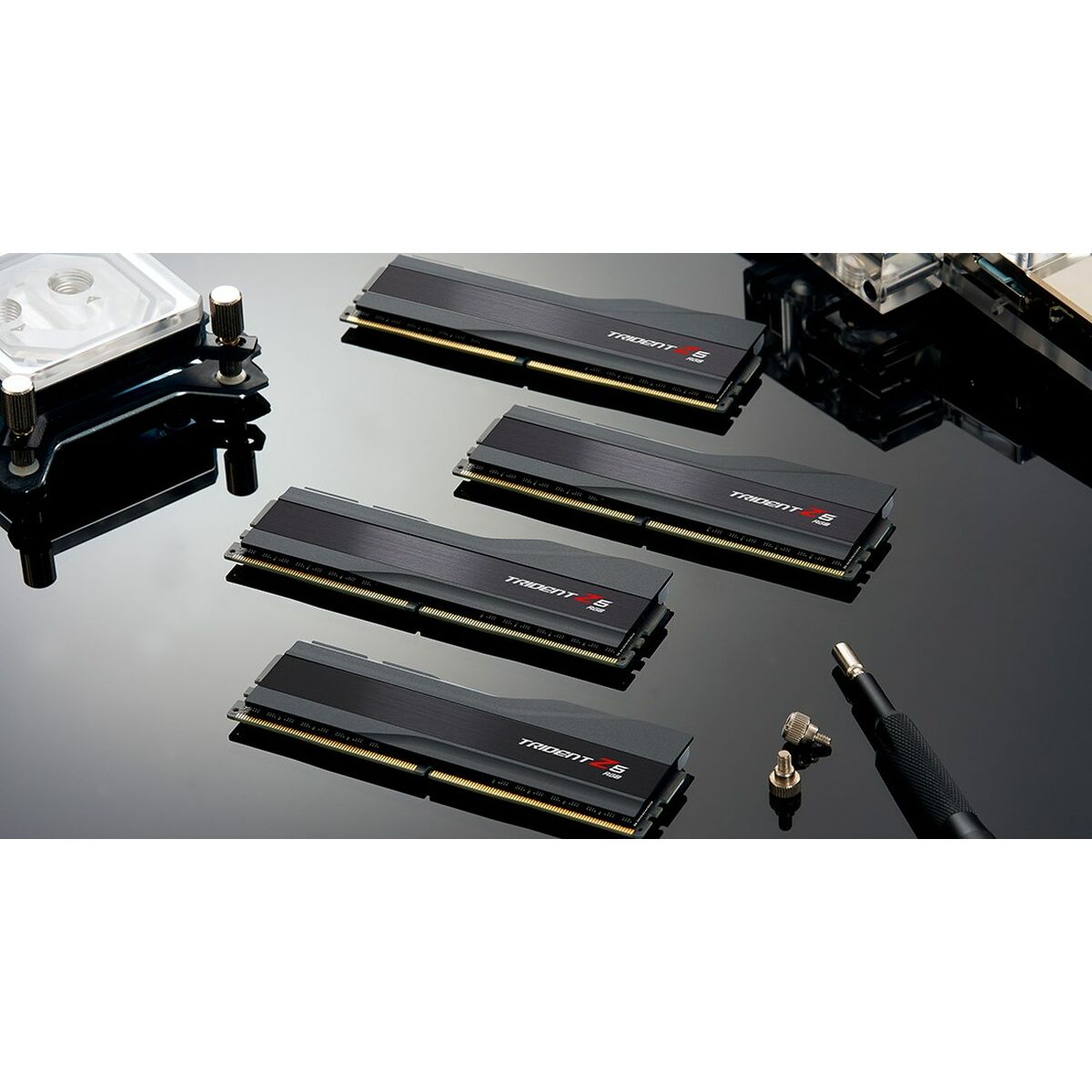 Память RAM GSKILL 32 GB DIMM 6000 MHz CL40-7