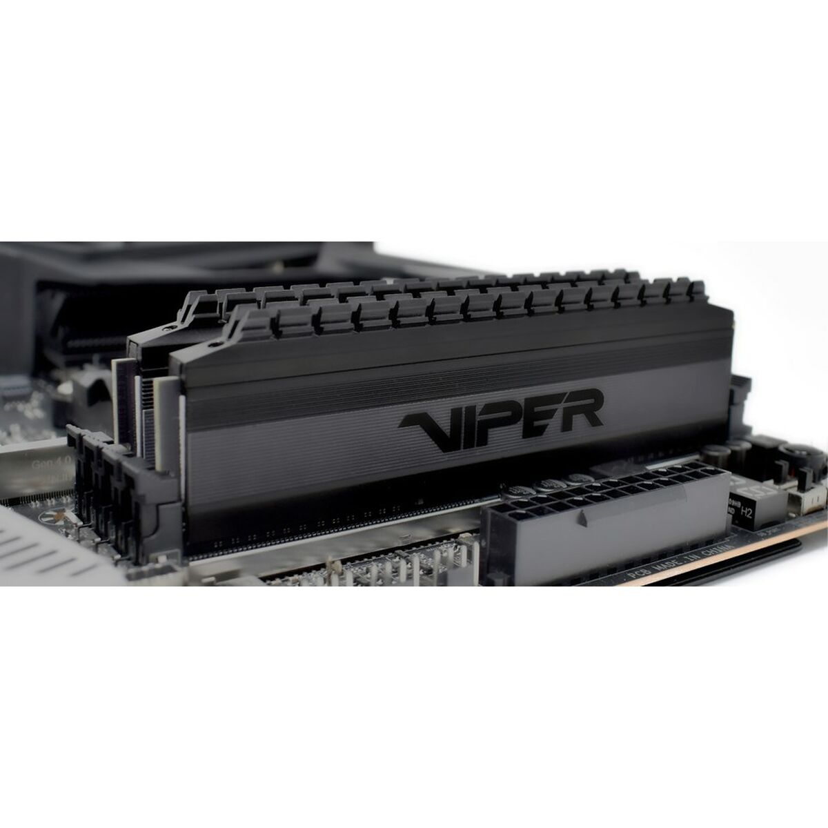 Память RAM Patriot Memory PVB416G360C8K 16 Гб-3