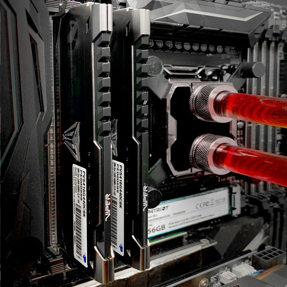 Память RAM Patriot Memory PVS48G360C8 CL15 8 Гб-6