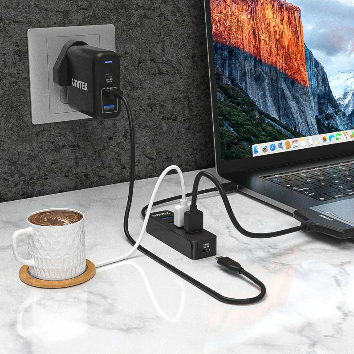 USB-разветвитель Unitek H1117A 10 W-4
