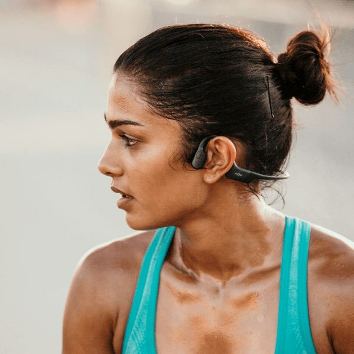 سماعات Shokz OPENRUN Sports Bluetooth سوداء-2