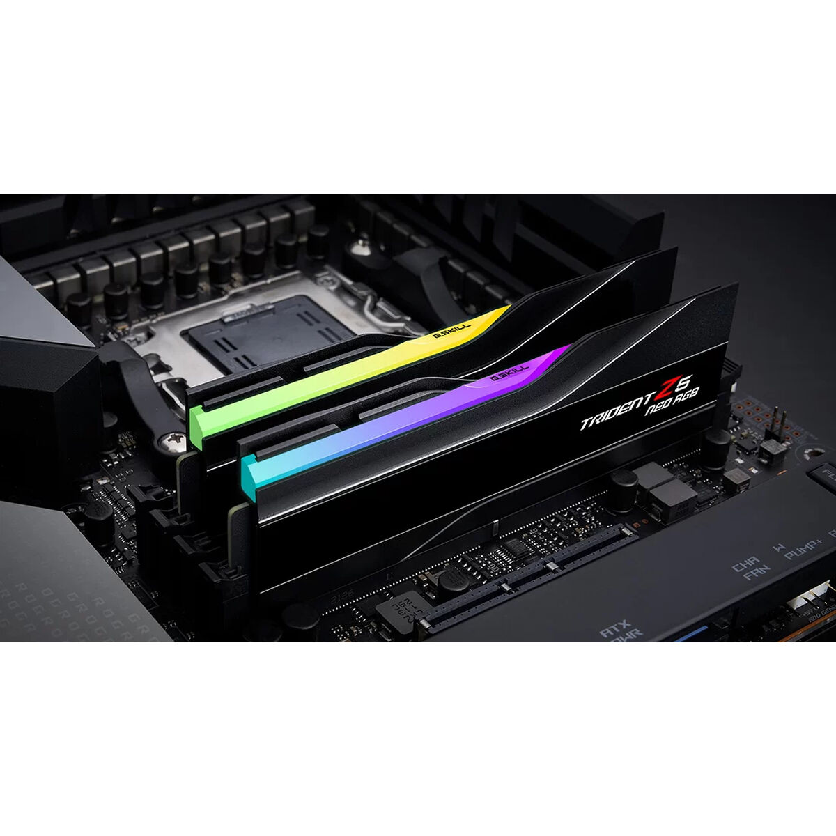 Память RAM GSKILL F5-6400J3239G16GX2-TZ5NR DDR5 32 GB cl32-2