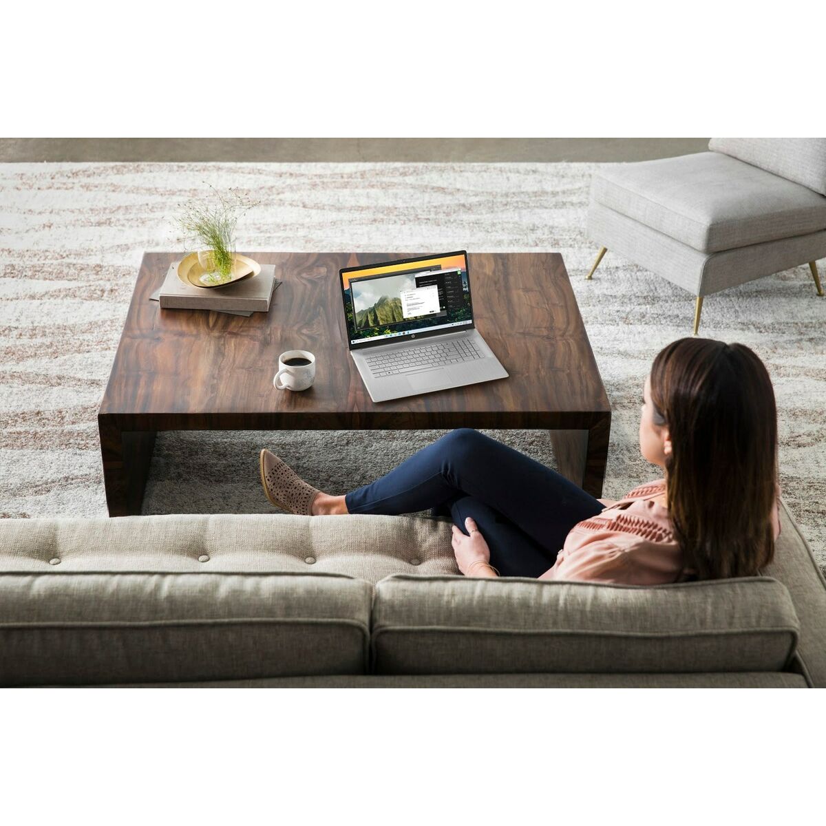 Ноутбук HP 17-cn3053cl 17,3 Intel Core i5-1335U 16 GB RAM 12 GB RAM 512 Гб SSD (Пересмотрено A+)-2