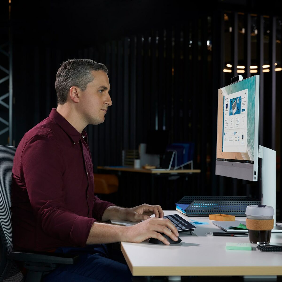 Всё-в-одном HP EliteOne Touch 840 G9 23,8 Intel Core i5-13500 16 GB RAM 512 Гб SSD-5