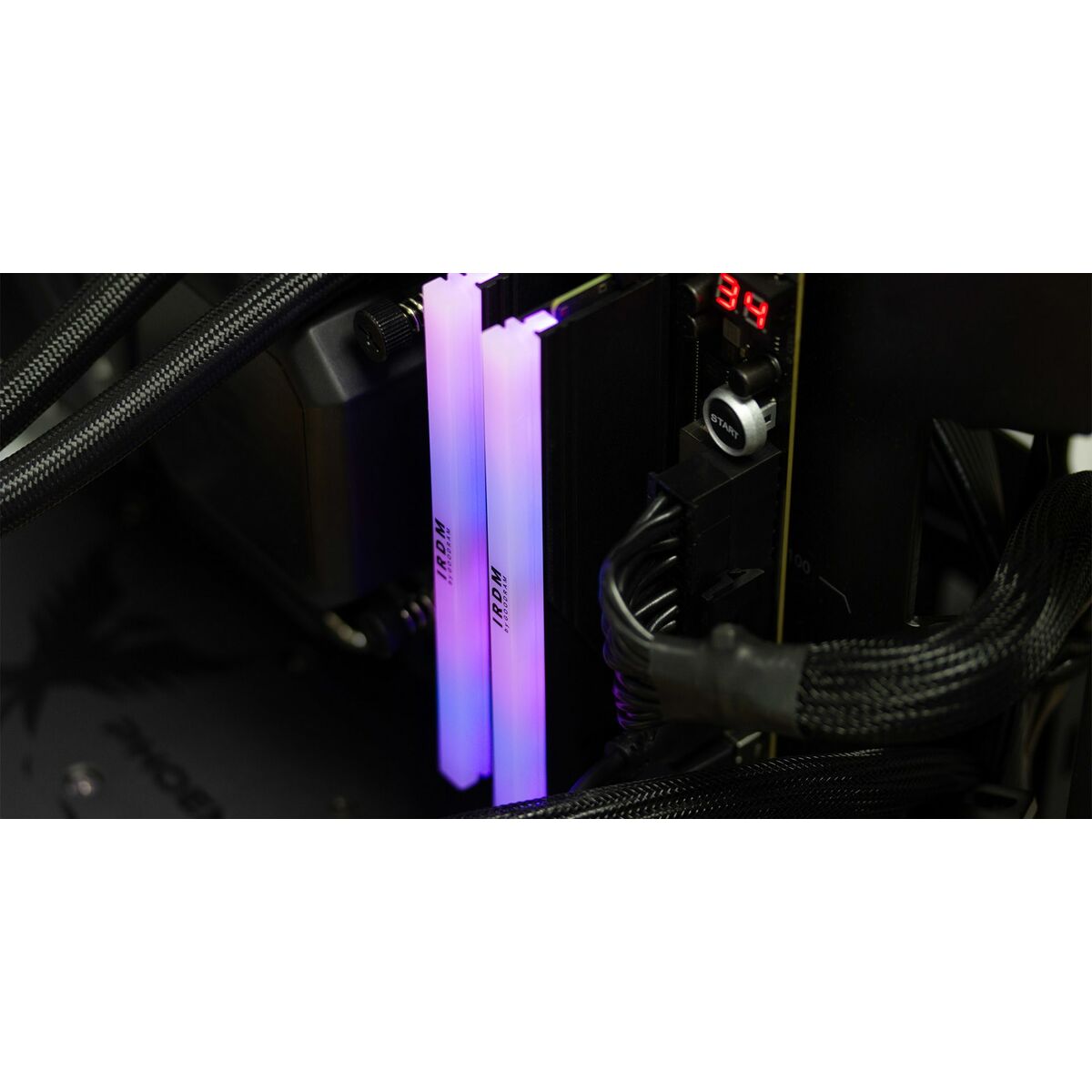 Память RAM GoodRam IRG-64D5L32/64GDC DDR5 64 Гб cl32-4