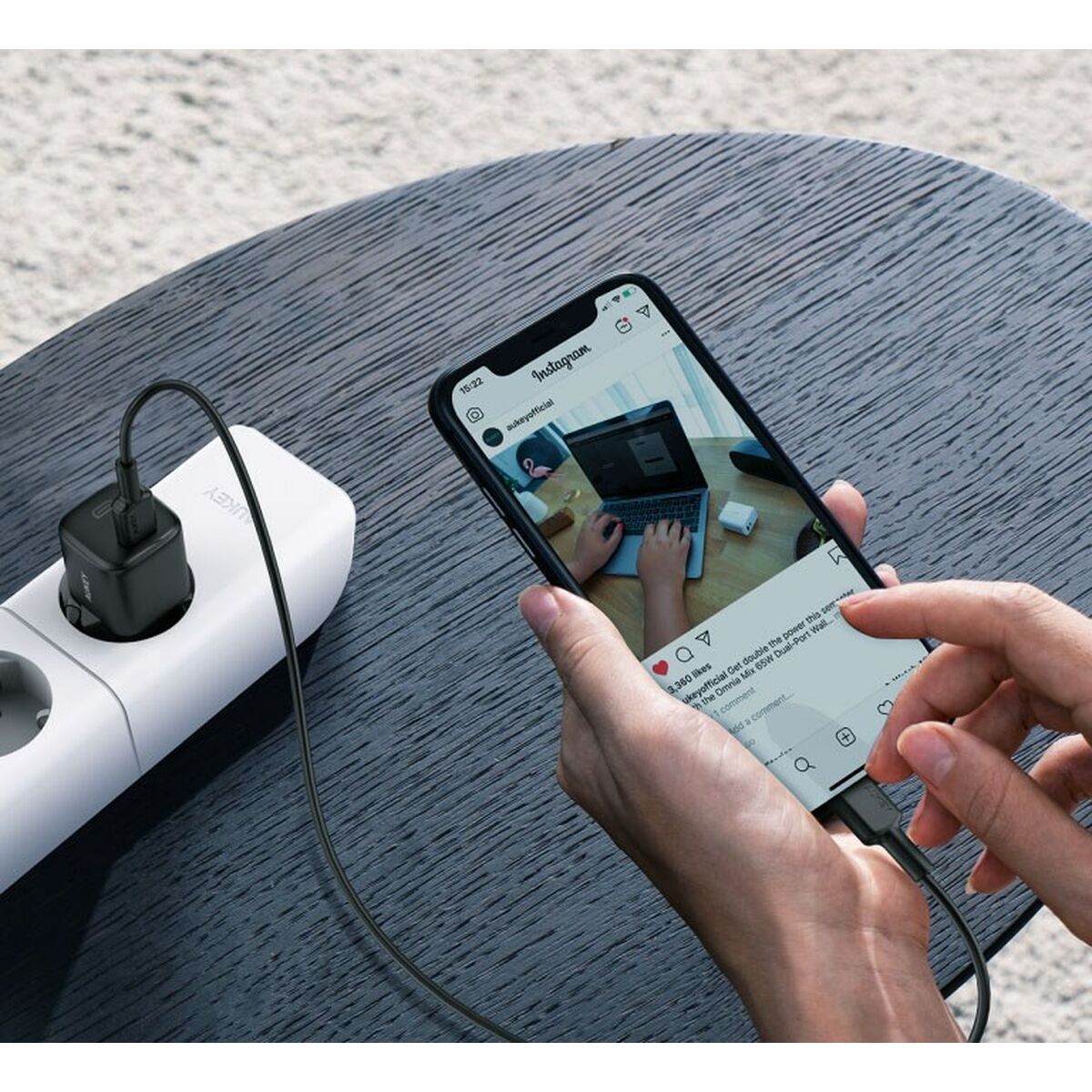 Aukey PA-B1 Black 20 W Mains Charger (1 piece)-4