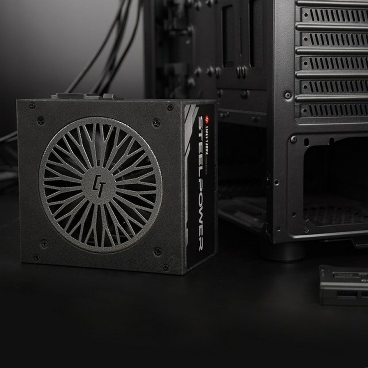 Источник питания Chieftec BDK-750FC ATX 750 W 80 Plus Bronze-7