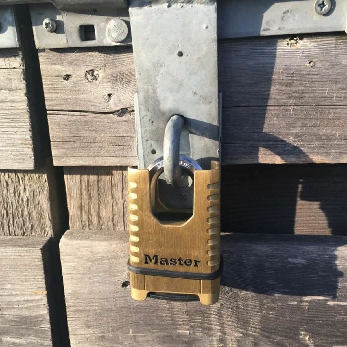 Castelo de código Master Lock M117EURD Latão-3
