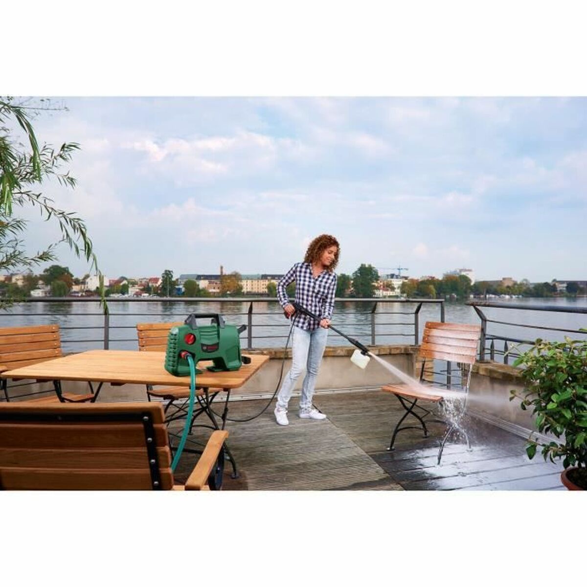 BOSCH EasyAquatak 120 1500 W 120 bar 350 L/H pressure washer-5
