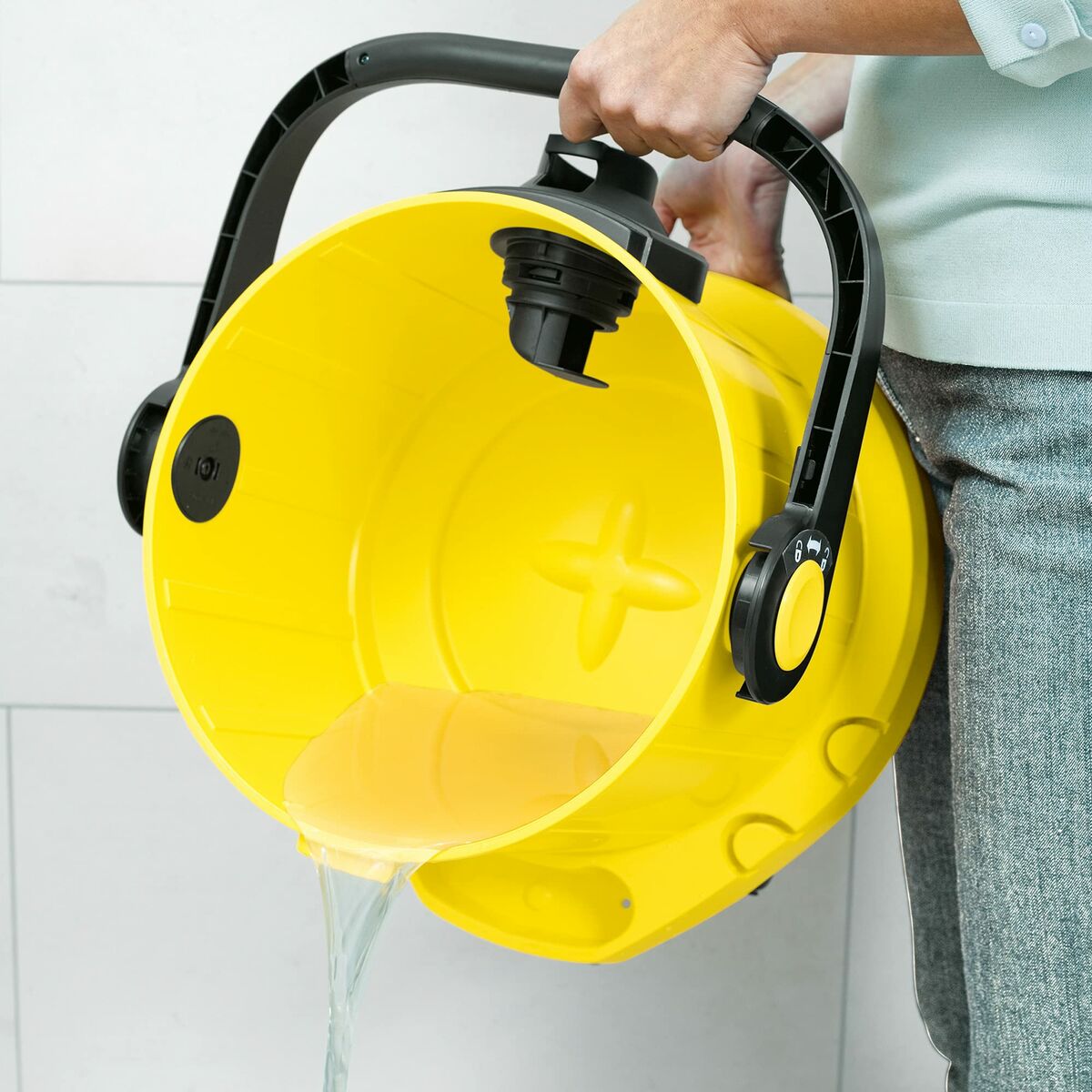 Kärcher 1 vacuum cleaner. 081-130. 0-6