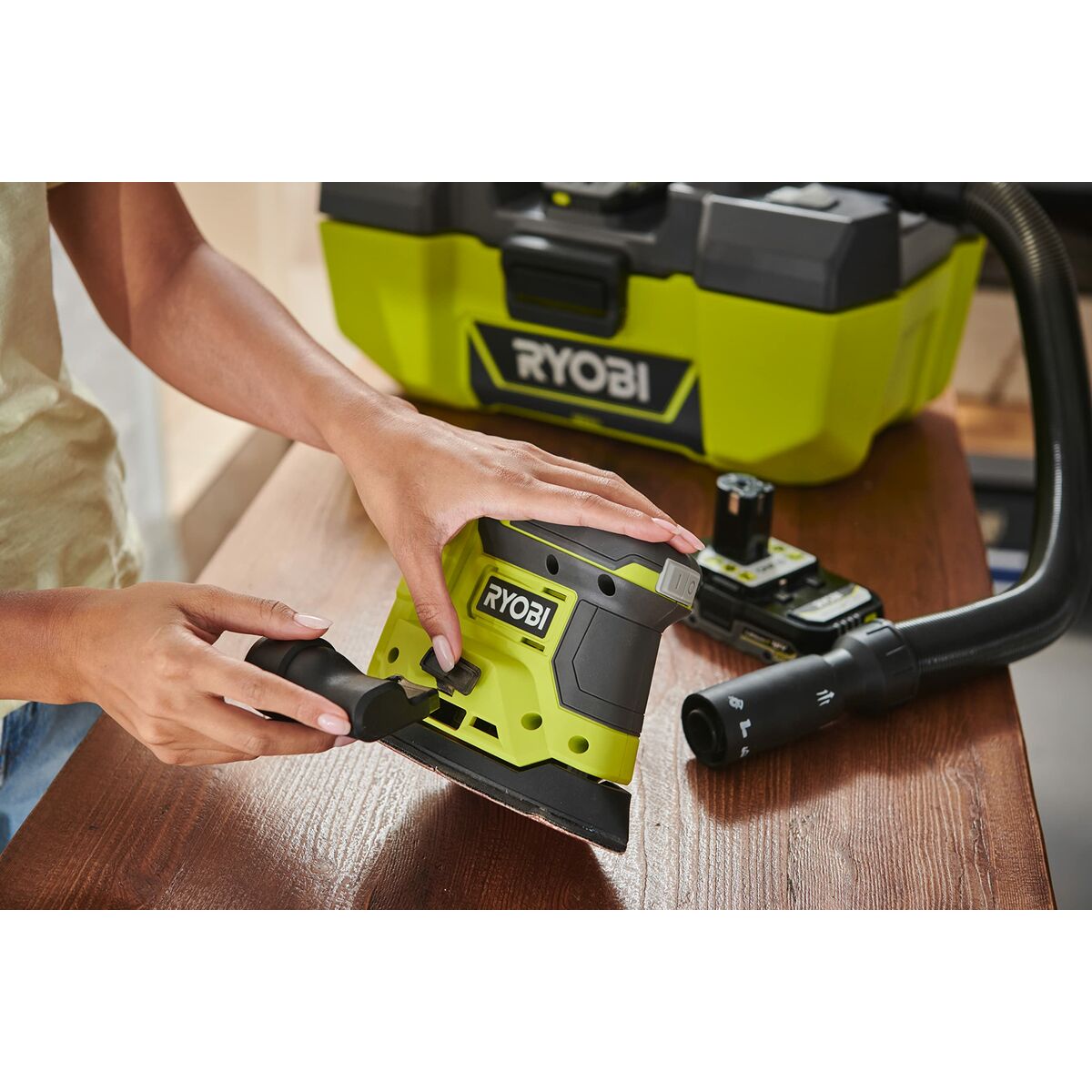 Ryobi RPS18-0 Triangular 18 V Eccentric Grinder-4