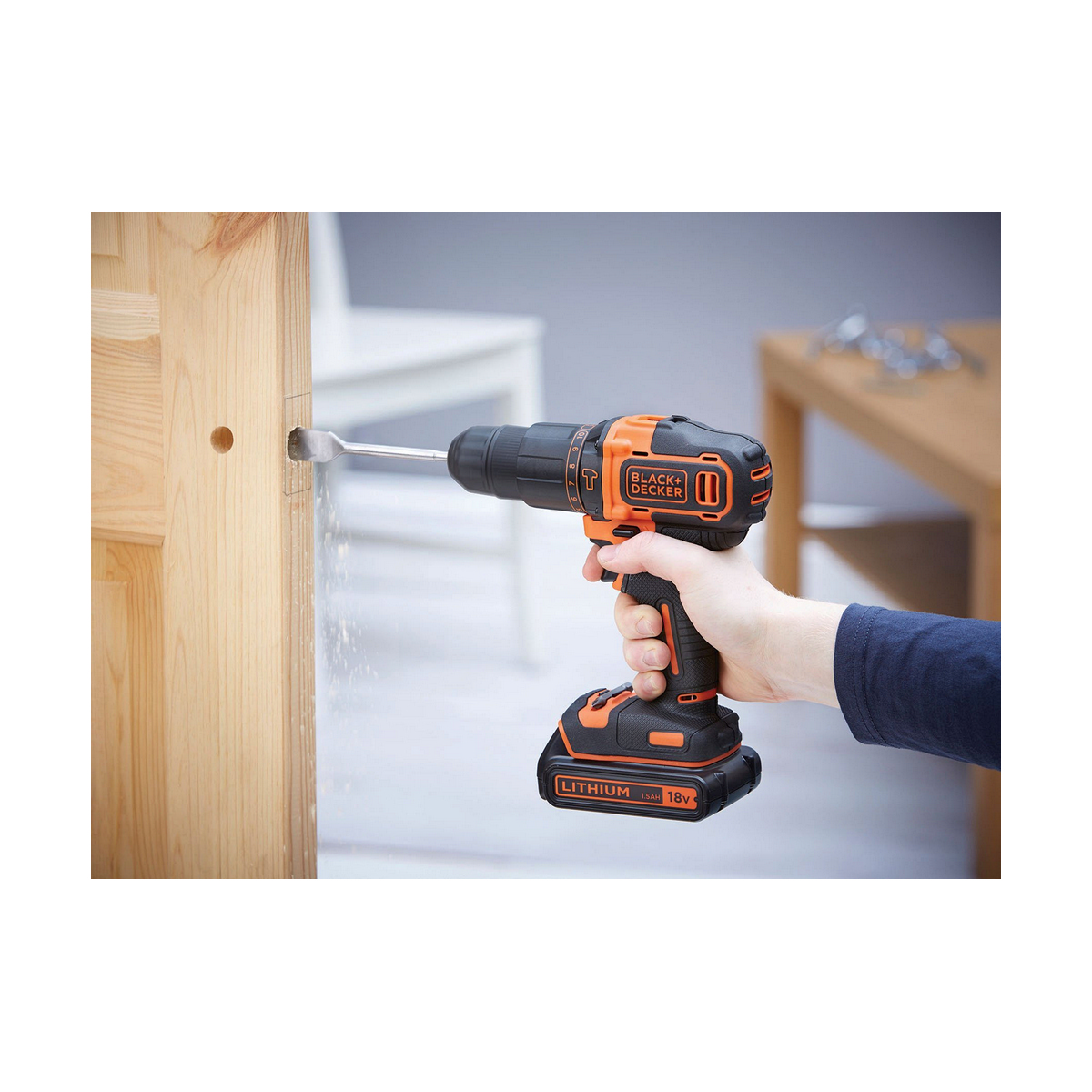 Black & Decker screwdriver BDCHD18KB-4