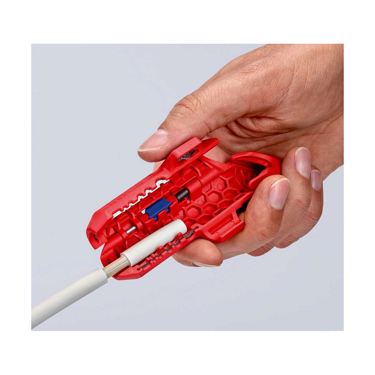 Knipex ErgoStrip 135 x 85 x 37 mm-3